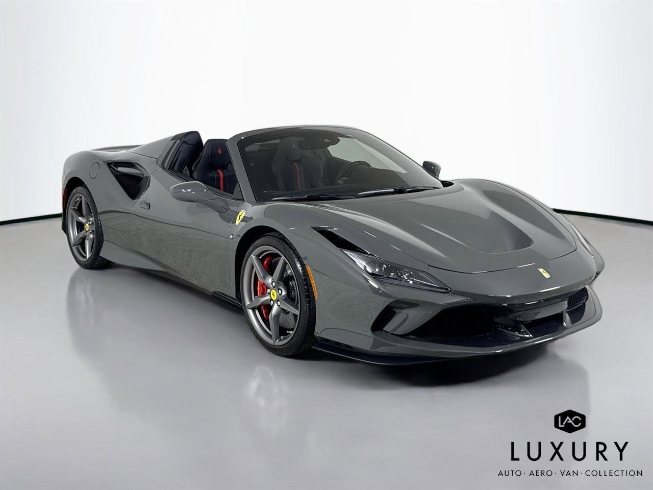 Used 2021 Ferrari F8 Tributo image 4