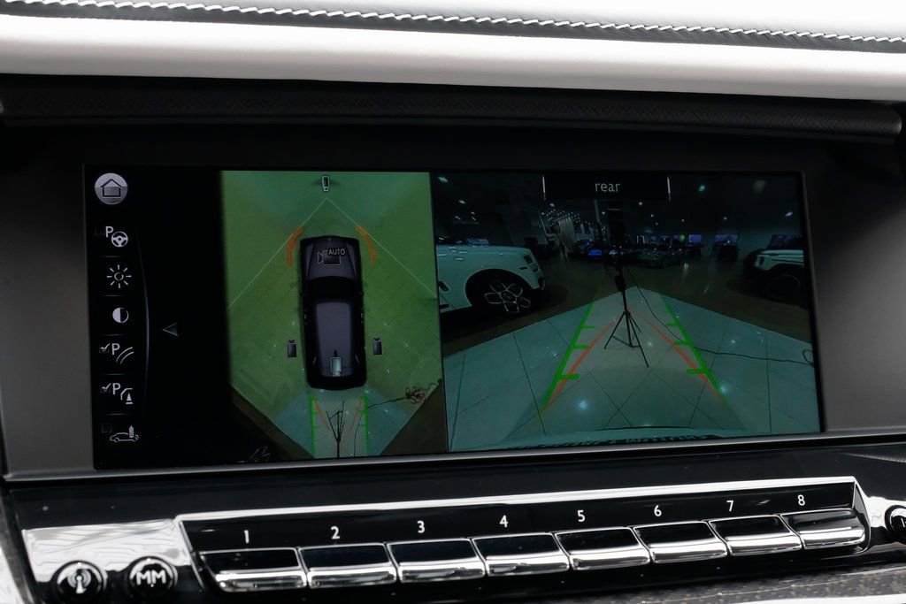 Used 2022 Rolls-Royce Cullinan Black Badge AWD/4WD image 20