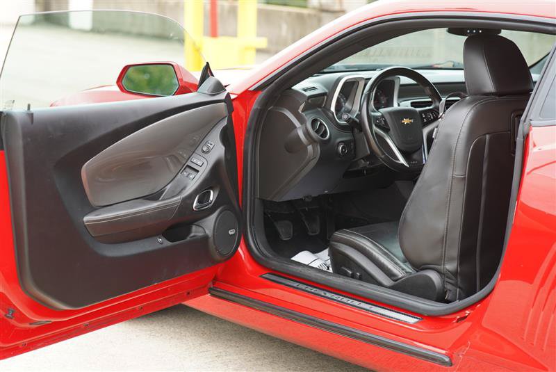 Used 2015 Chevrolet Camaro SS w/ RS Package RWD image 50