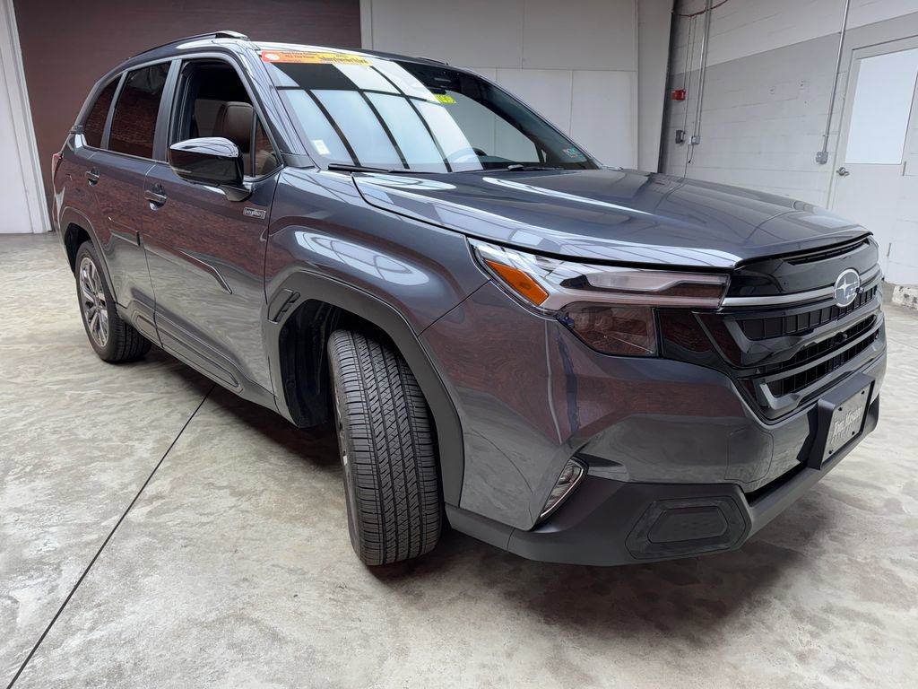 Used 2025 Subaru Forester Touring image 8