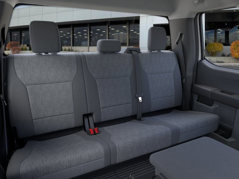 New 2025 Ford F550 4x4 SuperCab Super Duty image 11
