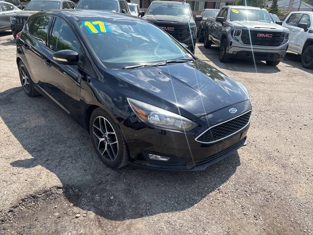 Used 2017 Ford Focus SEL FWD video 1