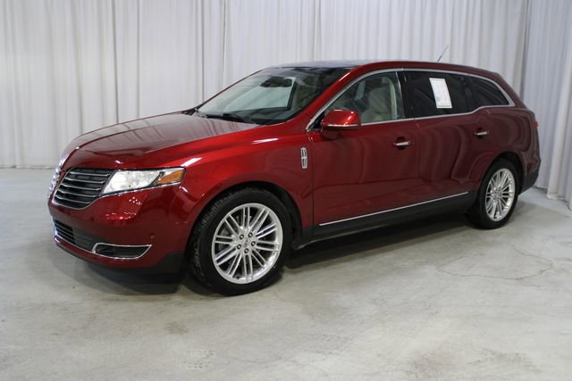Used 2018 Lincoln MKT AWD w/ Technology Package image 29