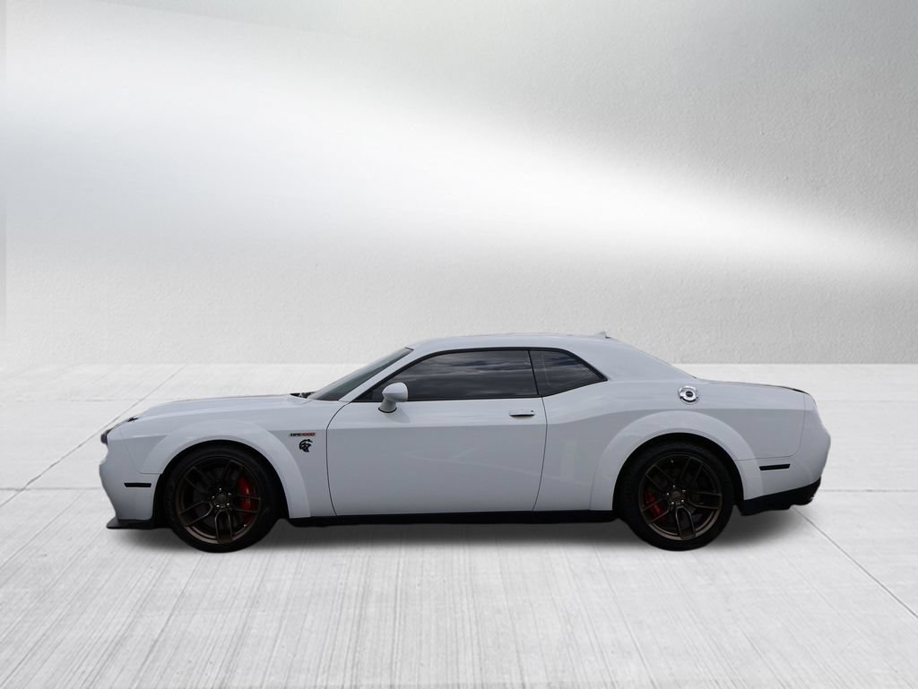 Used 2022 Dodge Challenger SRT Hellcat RWD image 4