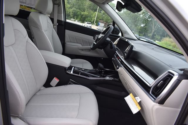 New 2026 Kia Sorento SX AWD/4WD image 16