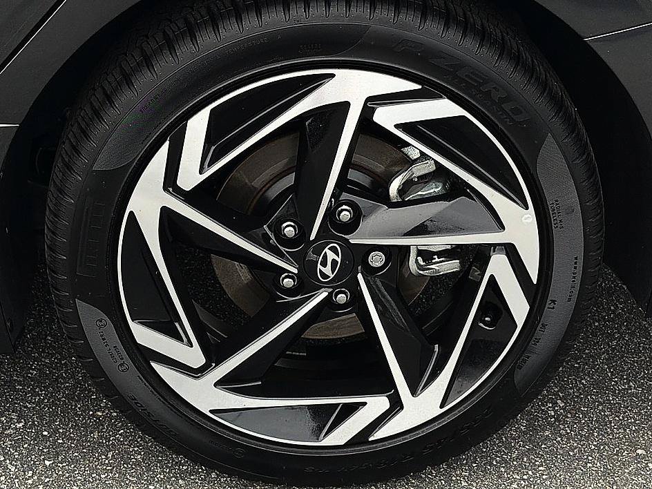 Certified 2026 Hyundai Sonata SEL FWD image 6