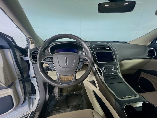 Used 2020 Lincoln Nautilus Reserve w/ Equipment Group 201A AWD/4WD image 14