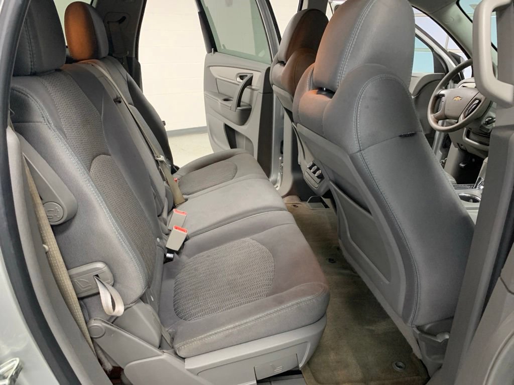 Used 2016 Chevrolet Traverse LS FWD image 10