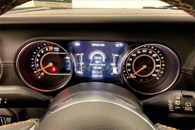 Used 2020 Jeep Wrangler Unlimited Sahara image 24