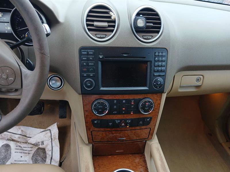 Used 2009 Mercedes-Benz ML 350 4MATIC image 14