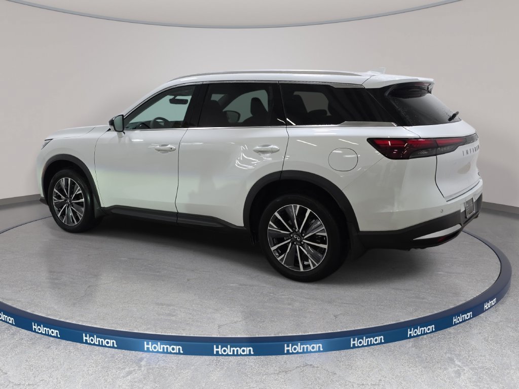 Certified 2027 INFINITI QX60 Luxe w/ Cargo Package AWD/4WD image 7