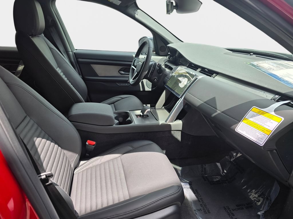 New 2026 Land Rover Discovery Sport Landmark AWD/4WD image 10
