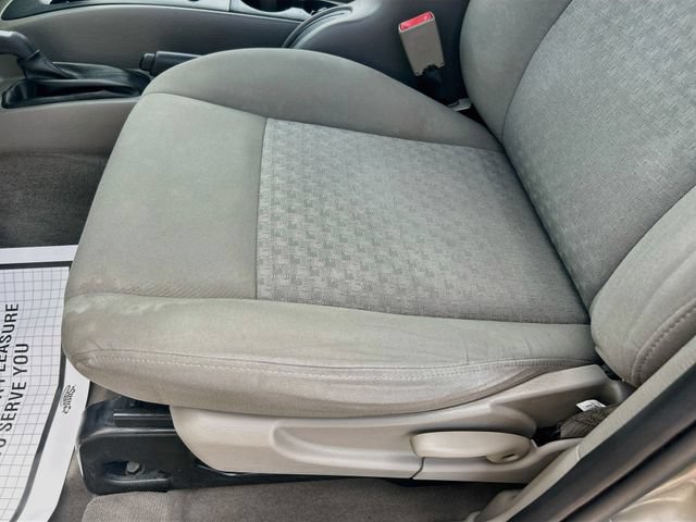 Used 2006 Jeep Liberty Sport AWD/4WD image 23
