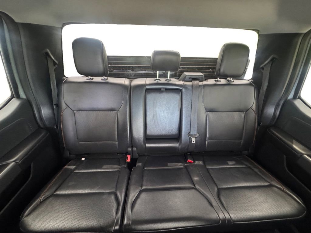 Used 2025 Ford F250 Lariat w/ FX4 Off-Road Package image 17