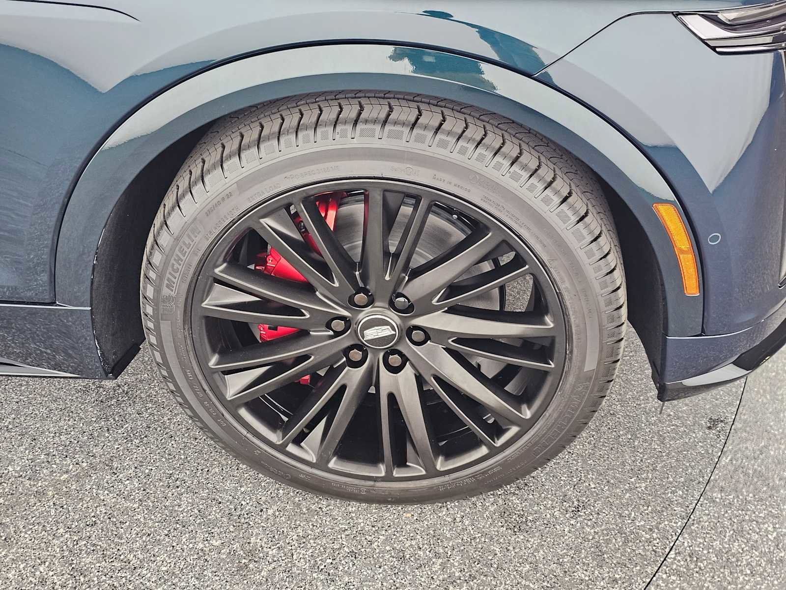 New 2026 Cadillac Lyriq V image 9