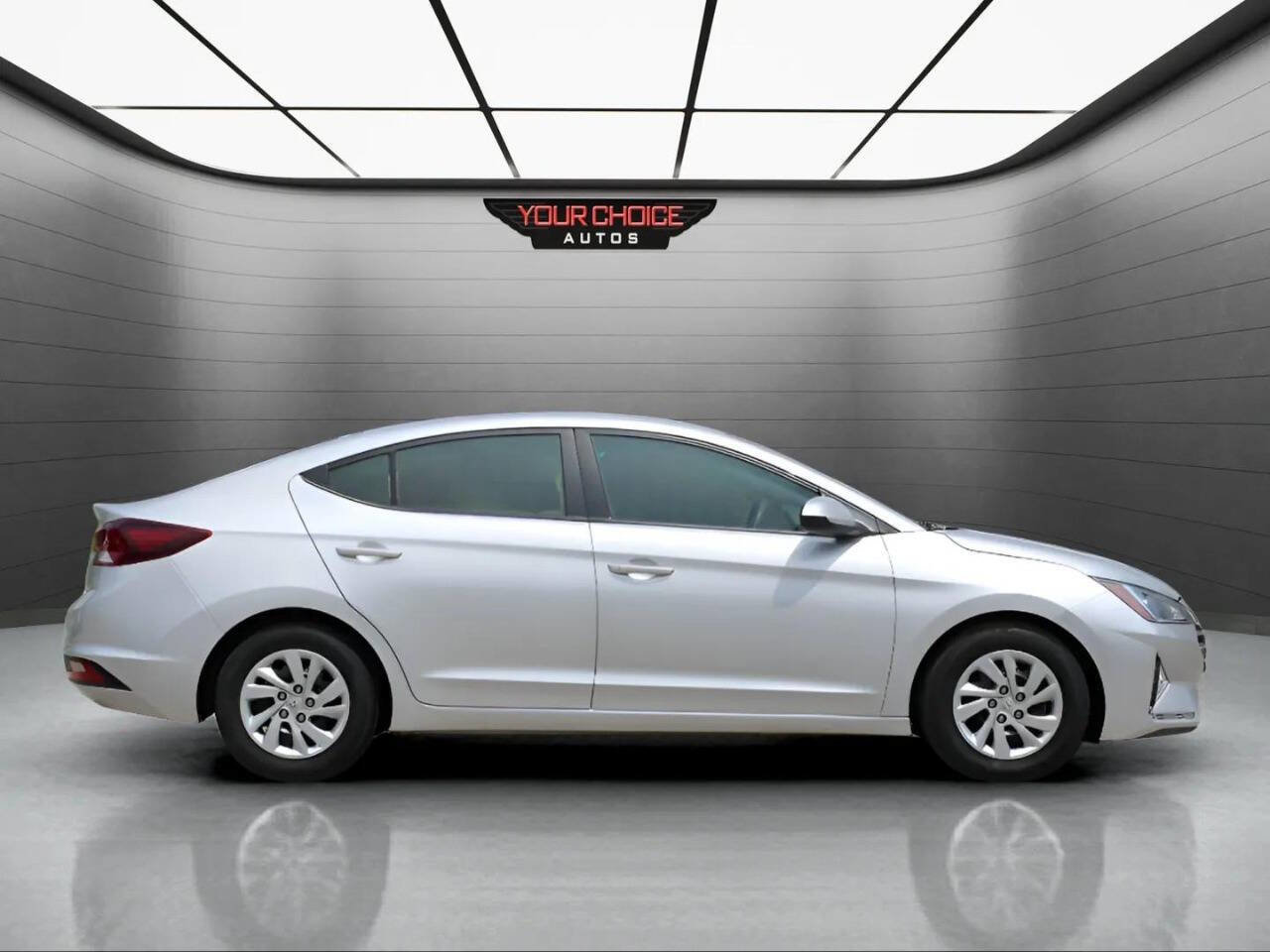 Used 2019 Hyundai Elantra SE w/ Cargo Package FWD image 6