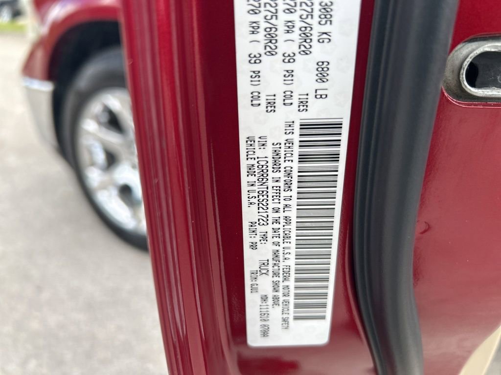 Used 2014 RAM 1500 Laramie w/ Convenience Group image 40