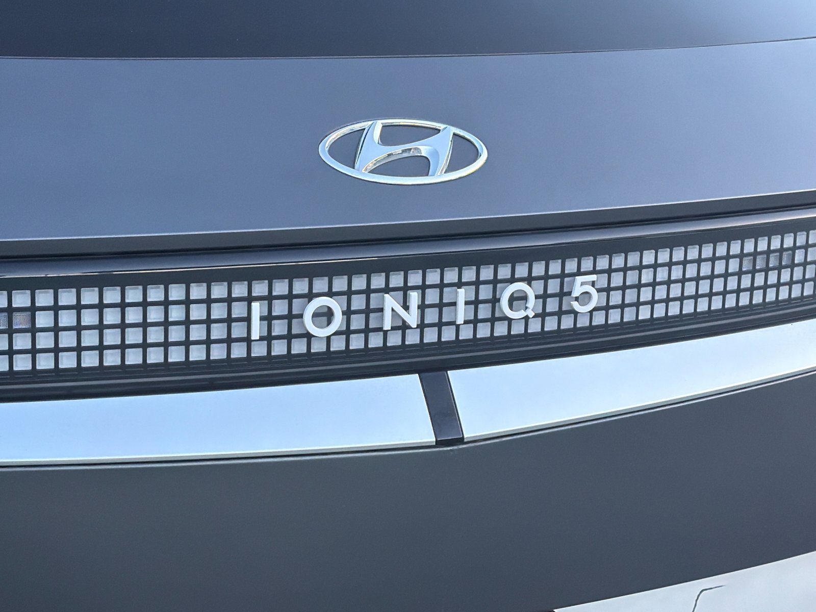 Certified 2023 Hyundai Ioniq 5 Limited w/ Cargo Package RWD image 27