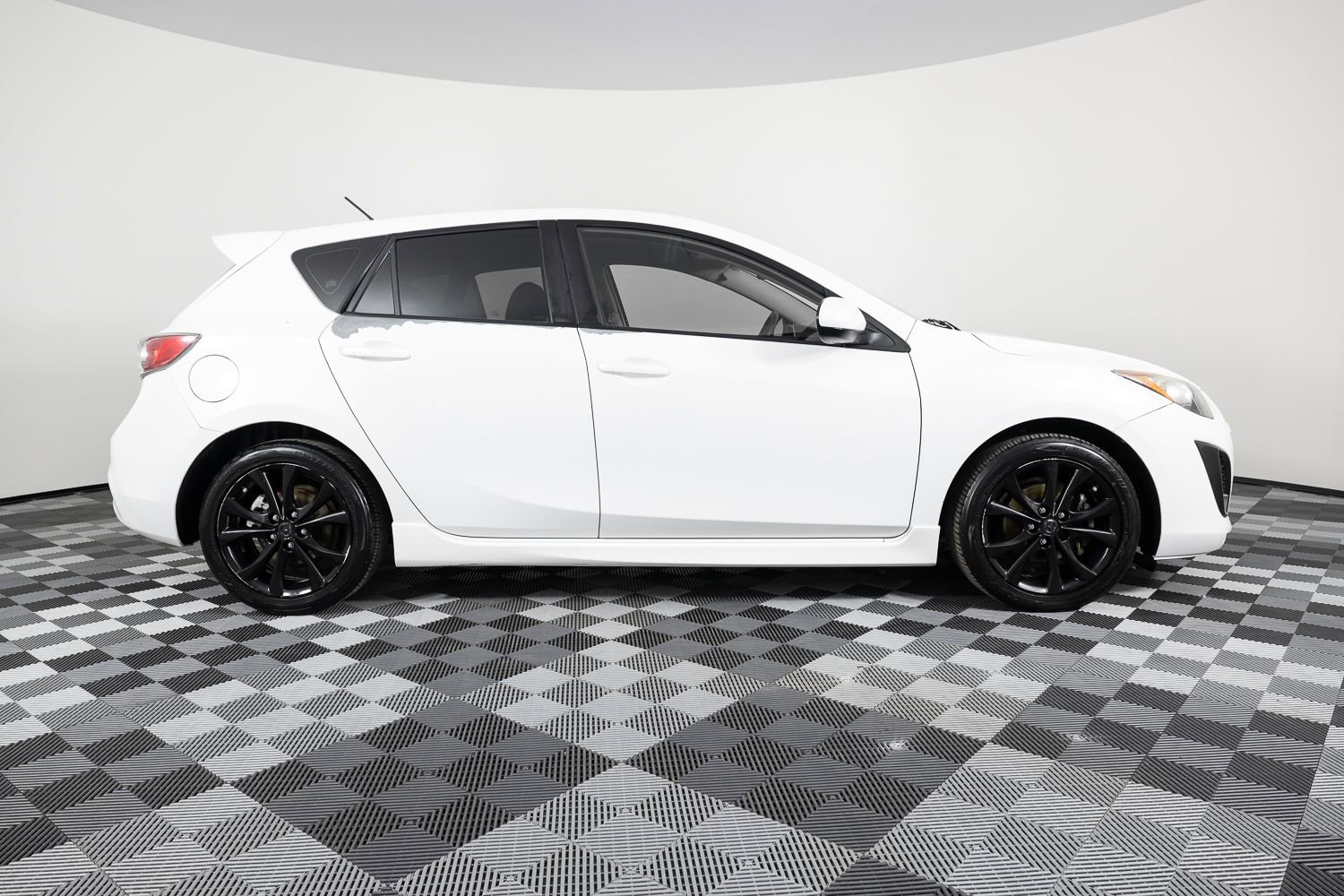 Used 2011 MAZDA MAZDA3 s Sport image 9