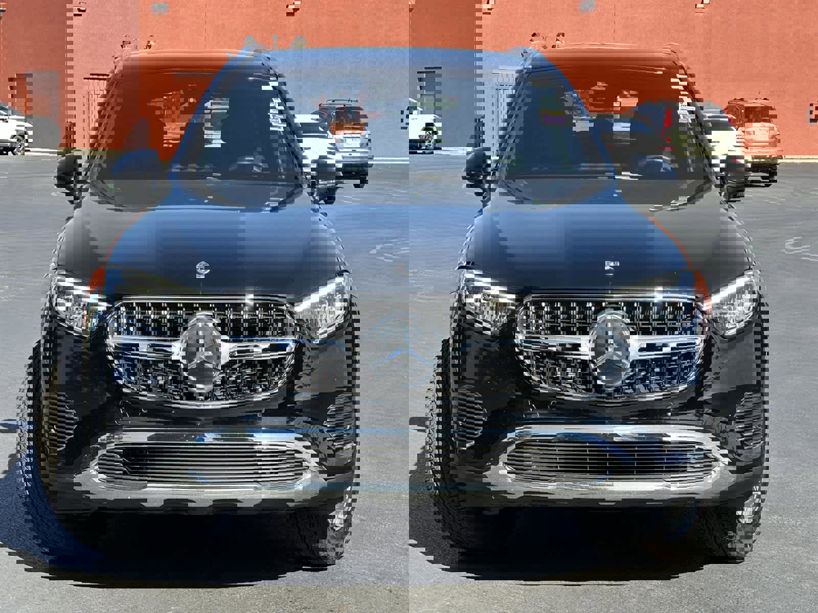 Used 2025 Mercedes-Benz GLC 300 image 6