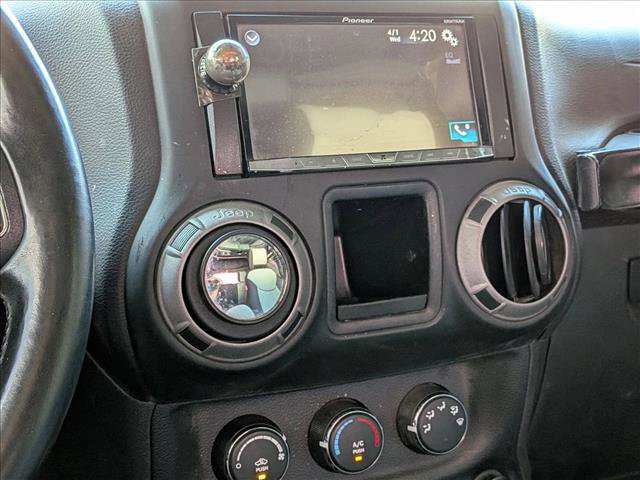 Used 2015 Jeep Wrangler Unlimited Sport w/ Connectivity Group image 6
