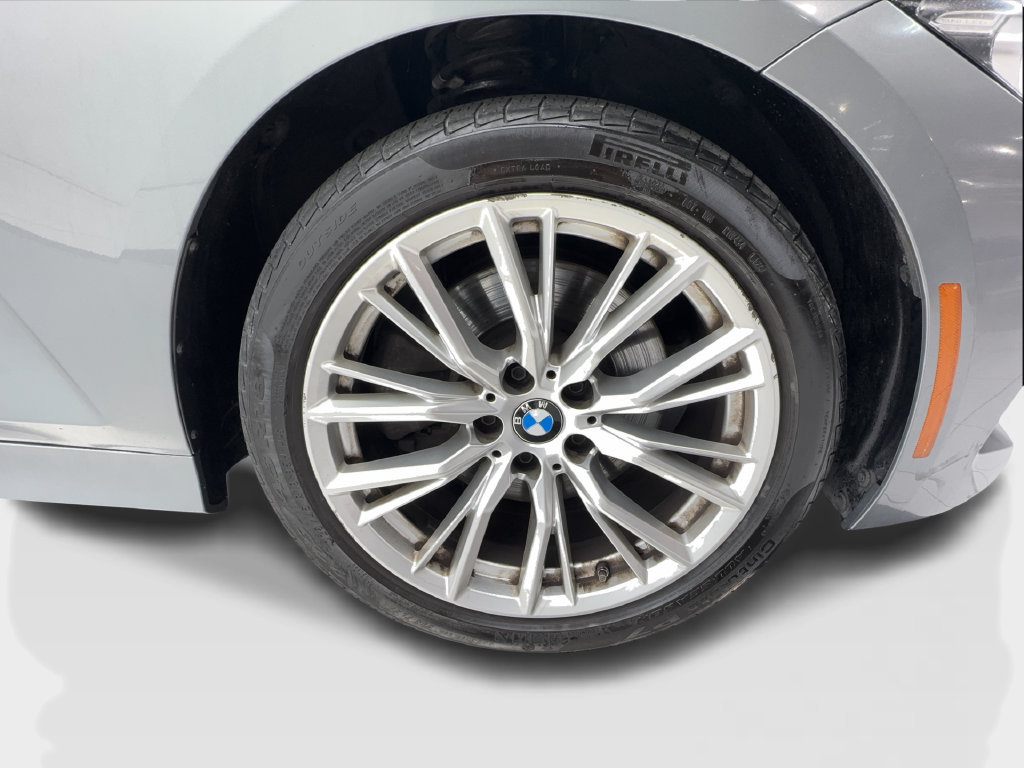 Used 2024 BMW 330i Sedan RWD image 18