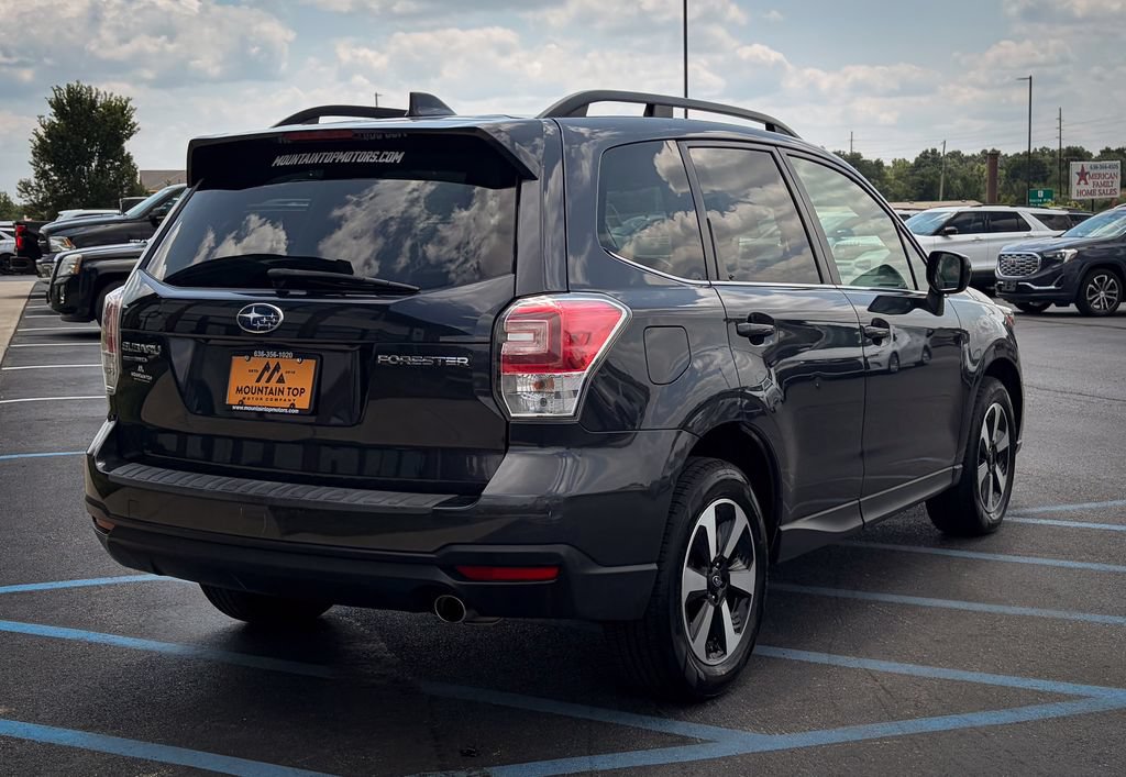 Used 2018 Subaru Forester 2.5i Limited AWD/4WD image 29