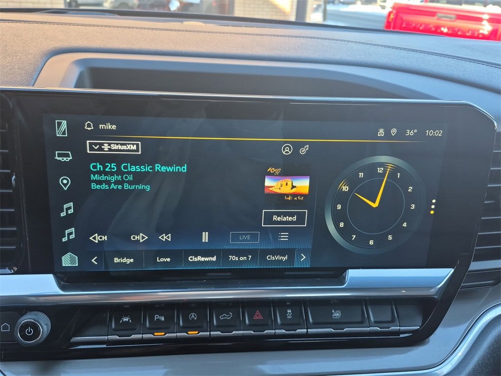 Used 2022 Chevrolet Silverado 1500 High Country image 23