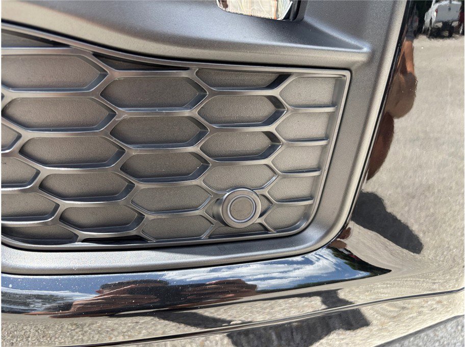 Used 2023 Jeep Grand Cherokee Overland image 14