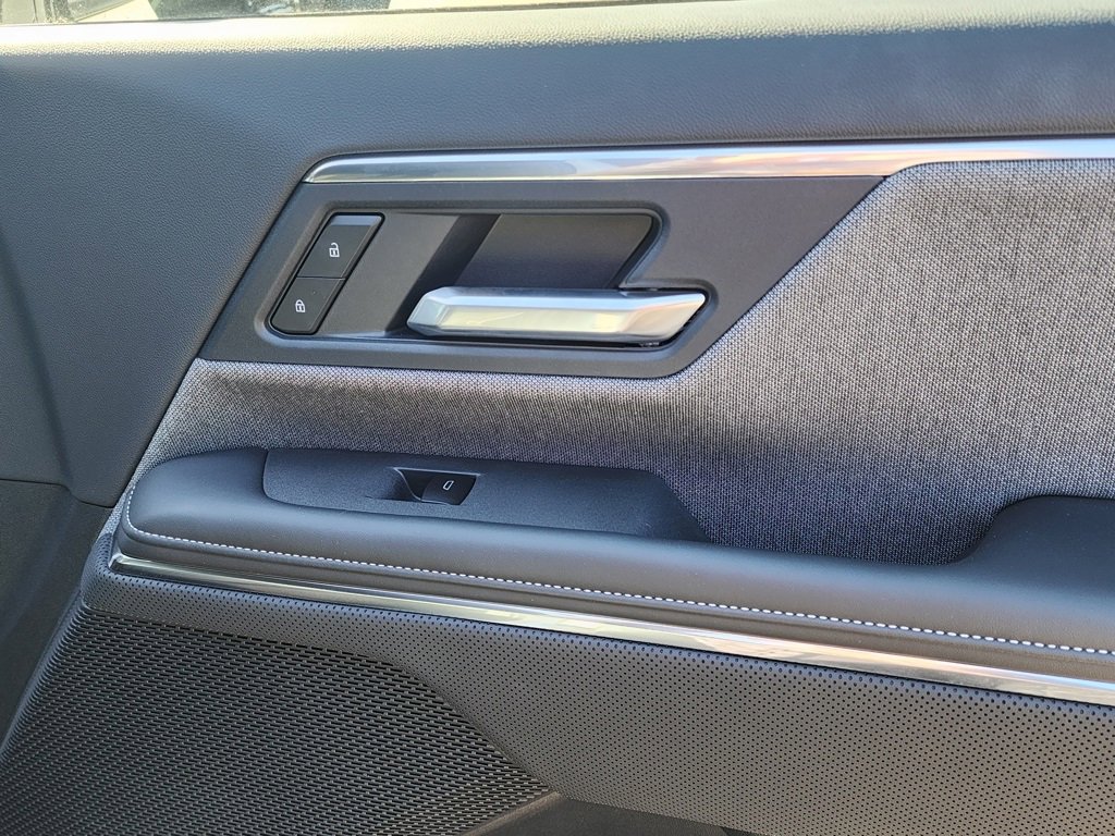 New 2026 GMC Sierra EV Elevation image 39