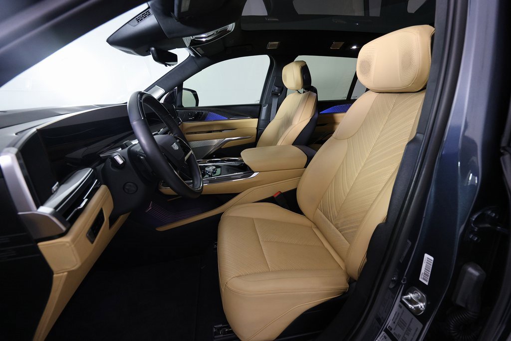 Used 2025 Cadillac Escalade IQ Sport 2 image 20