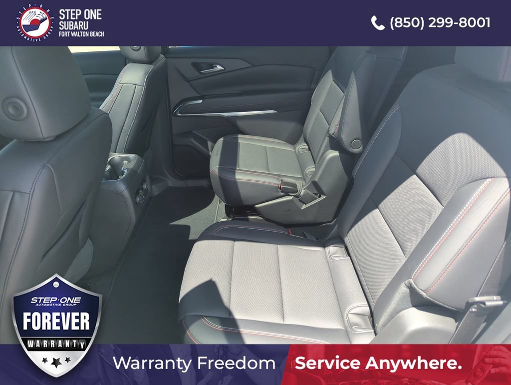 Used 2025 Chevrolet Traverse Z71 w/ Driver Confidence Package AWD/4WD image 30