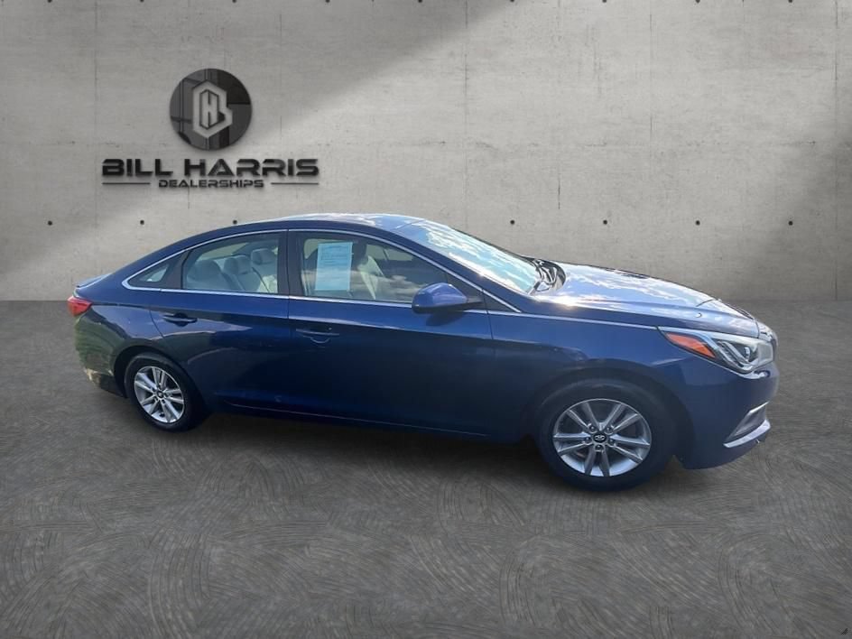 Used 2017 Hyundai Sonata SE FWD image 5