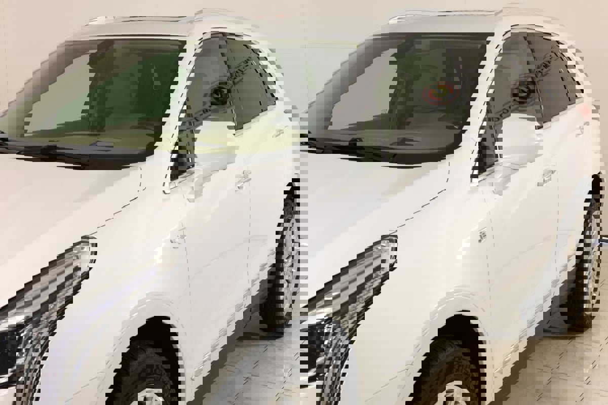 Used 2017 Cadillac XT5 Platinum image 50