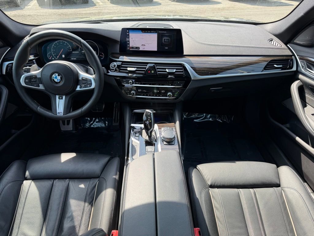 Used 2019 BMW M550i xDrive w/ Premium Package 2 image 25