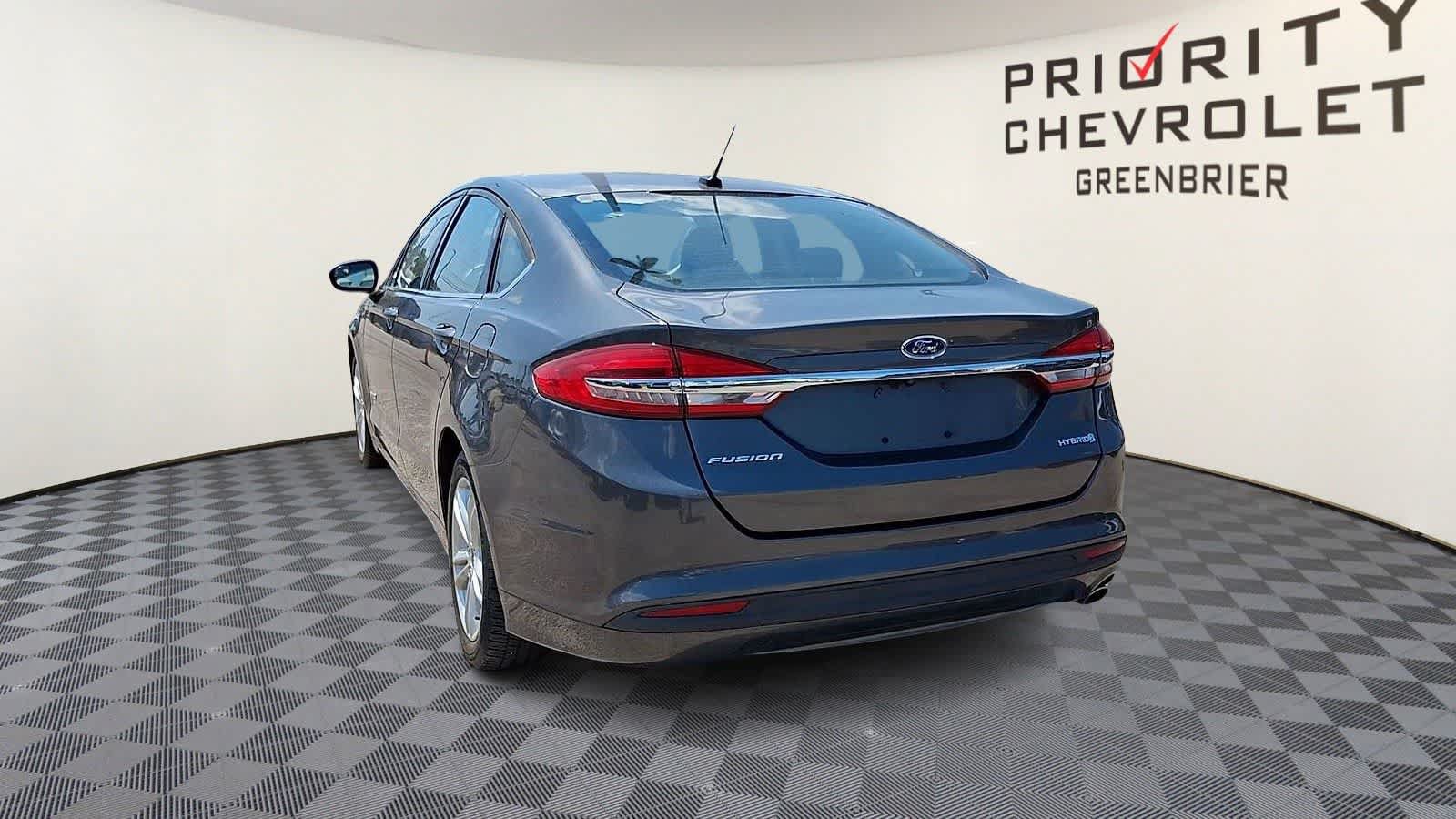 Used 2018 Ford Fusion S FWD image 7