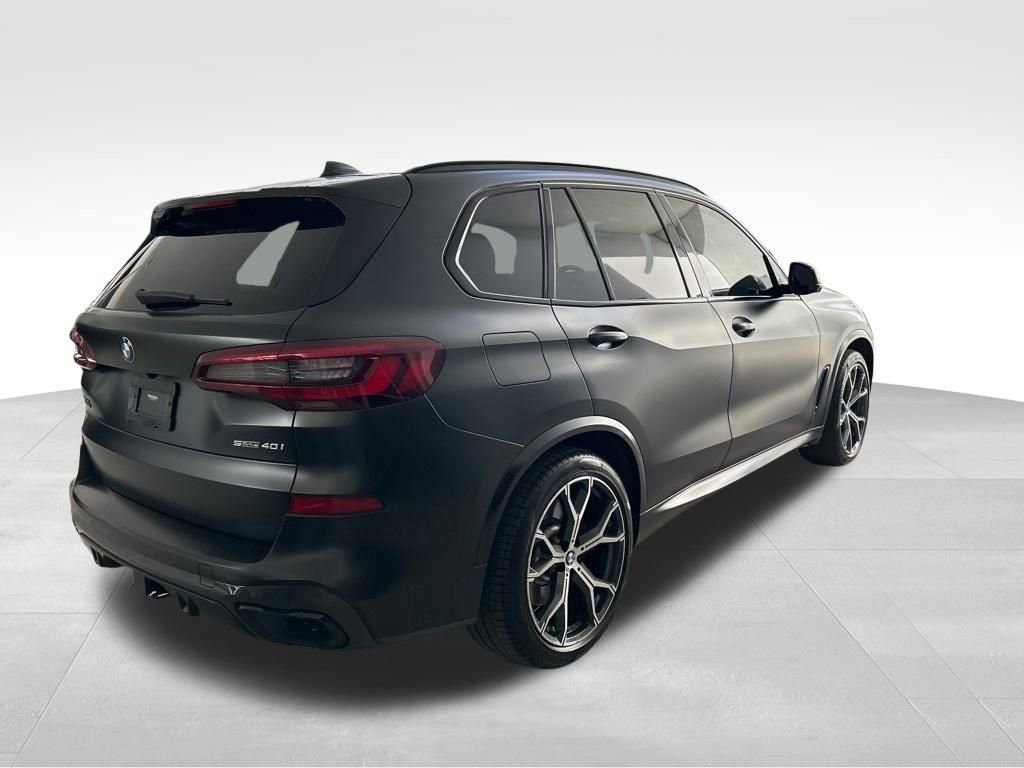 Used 2021 BMW X5 sDrive40i w/ M Sport Package image 4