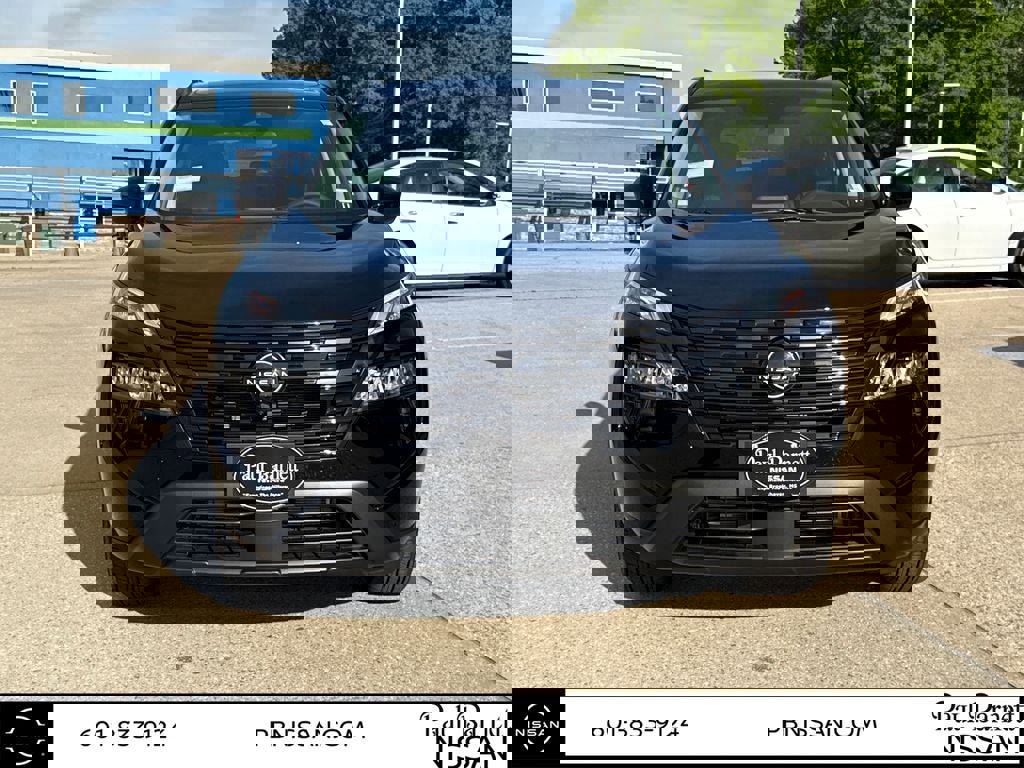 New 2026 Nissan Rogue Dark Armor image 13