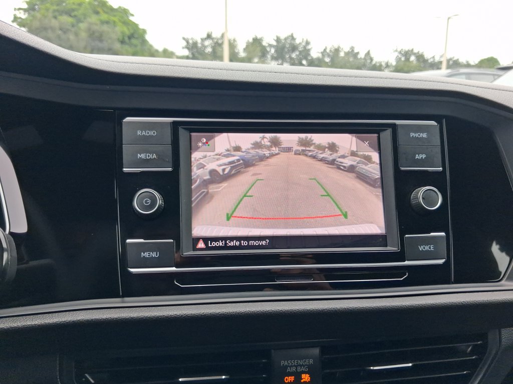 Certified 2024 Volkswagen Jetta Sport FWD image 23
