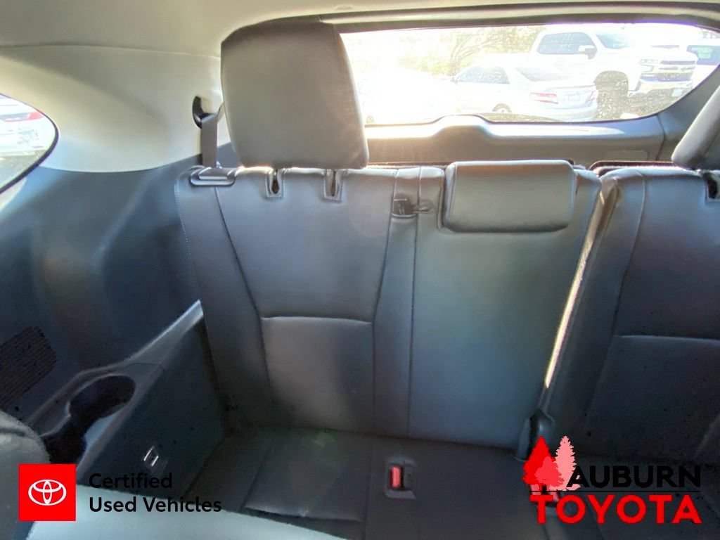 Certified 2020 Toyota Highlander Platinum AWD/4WD image 23