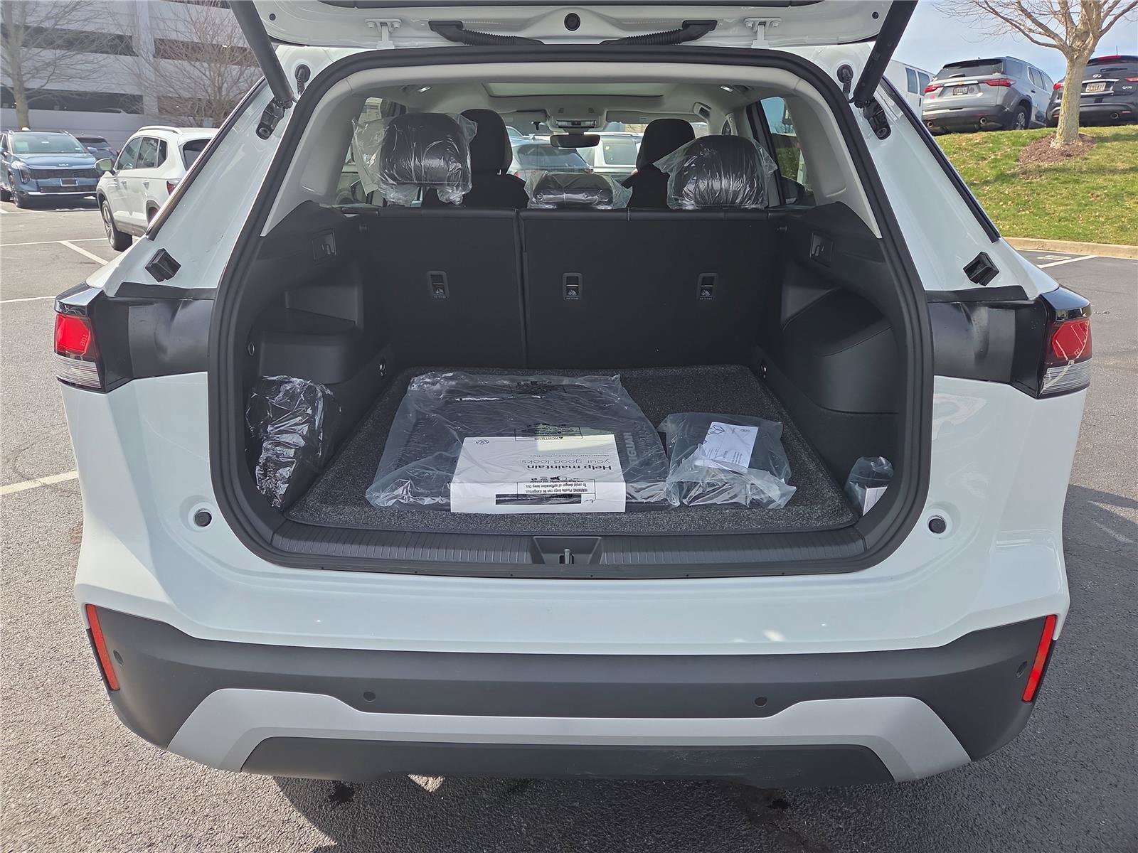 New 2026 Volkswagen Tiguan SE AWD/4WD image 5