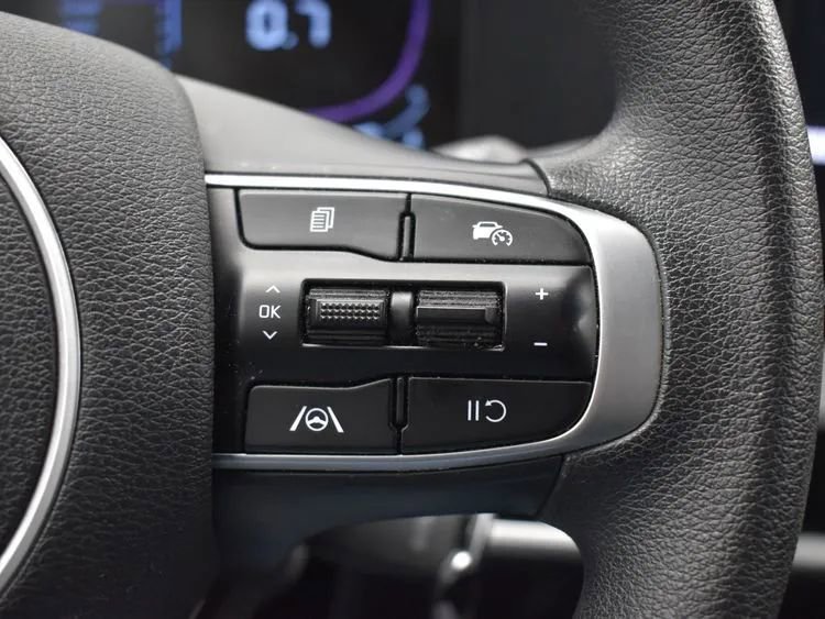 Used 2024 Kia Sportage LX image 23