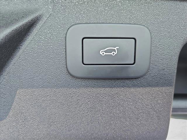 Certified 2024 Land Rover Discovery Sport S image 13