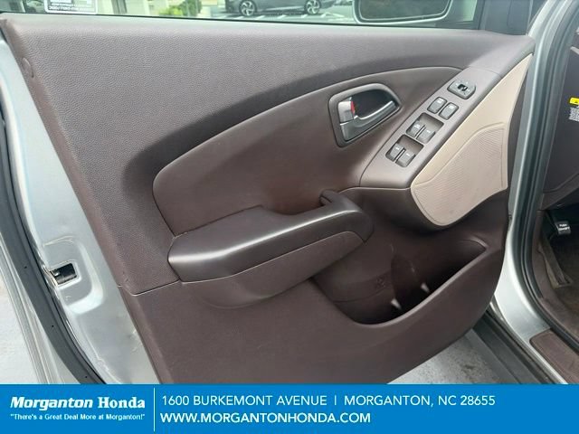 Used 2014 Hyundai Tucson SE FWD image 11