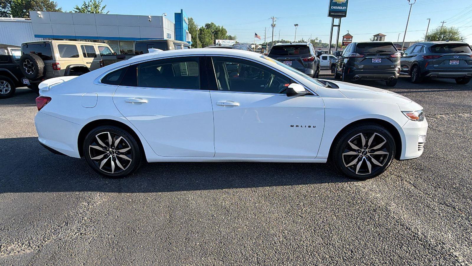 Certified 2022 Chevrolet Malibu RS w/ LPO, Convenience Package 1 image 4