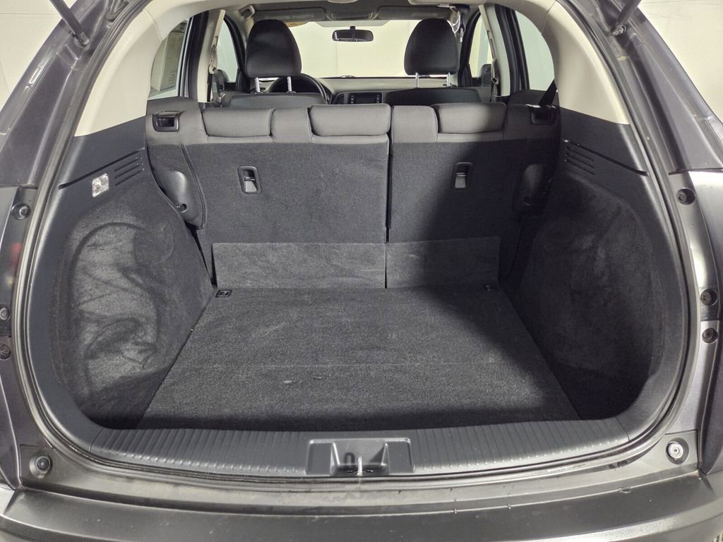 Used 2021 Honda HR-V LX image 30