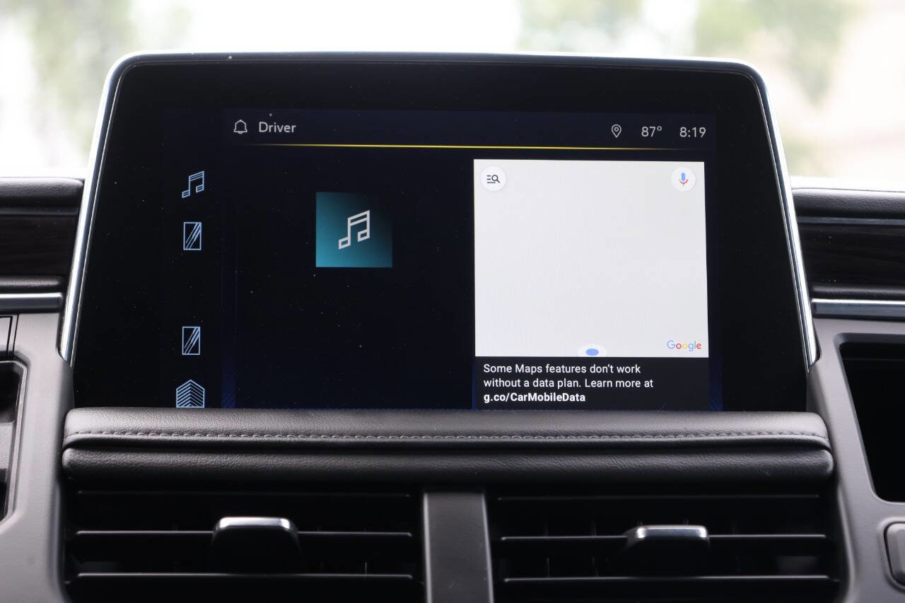 Used 2022 Chevrolet Tahoe Z71 w/ Luxury Package image 21