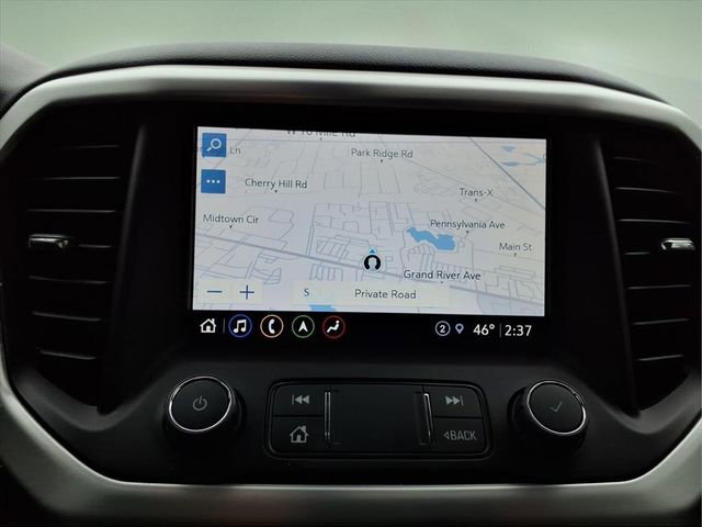 Used 2023 GMC Acadia SLT w/ Elevation Edition image 18