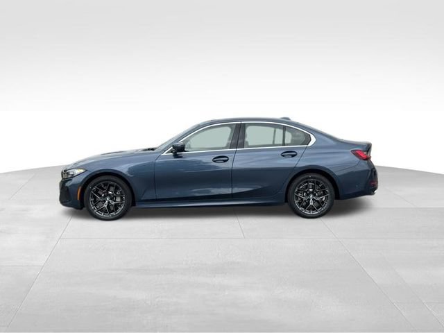 Certified 2025 BMW 330i xDrive Sedan w/ Premium Package AWD/4WD image 2