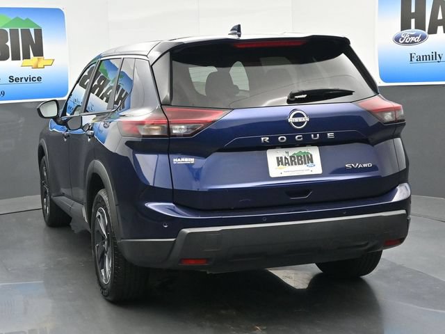 Used 2024 Nissan Rogue SV AWD/4WD image 4